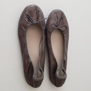 Girls Metallic Flats - Size 4.5